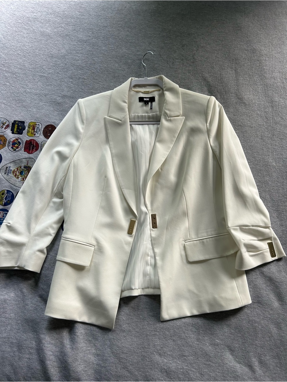 DKNY Cream Tailored Notch-Lapel Blazer with Gold Accents